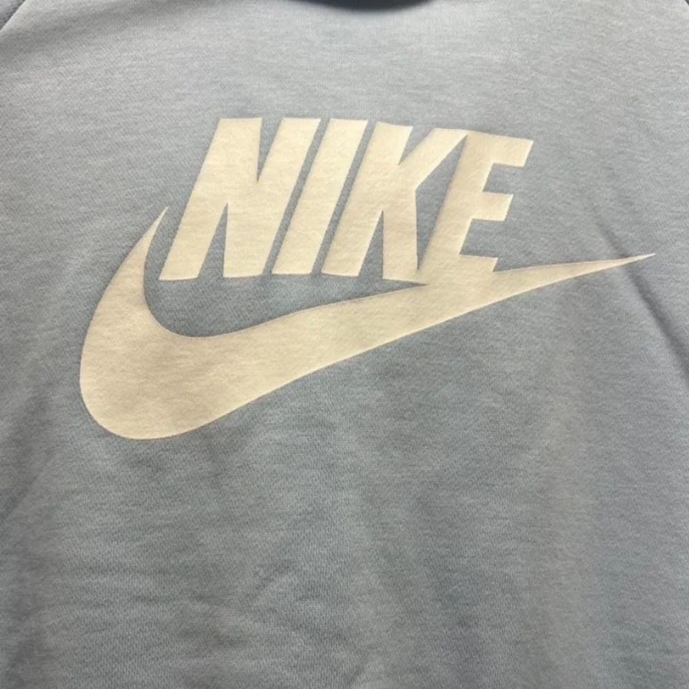 Nike Women's Light Blue Cropped Hoodie